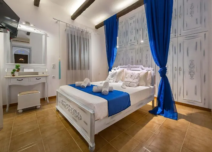 Luxury Rhodes Diamond Hot Tub Beautiful * لينثوس