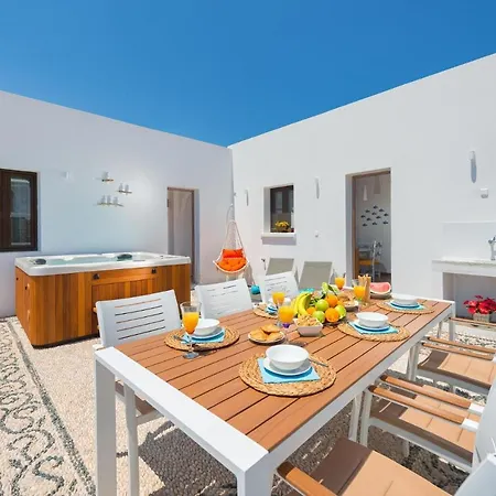 Villa Luxury Rhodes Diamond Hot Tub Beautiful
