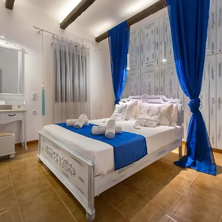 Luxury Rhodes Diamond Hot Tub Beautiful Terrace 3 Bdr * Líndos