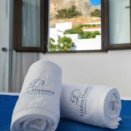 Villa Luxury Rhodes Diamond Hot Tub Beautiful Terrace 3 Bdr *