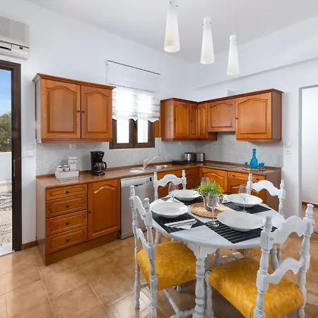 Villa Luxury Rhodes Diamond Hot Tub Beautiful Terrace 3 Bdr *